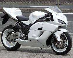 ｼﾙｴｯﾄｼﾞｬﾊﾟﾝFRPﾊﾟｰﾂ CBR1000RR